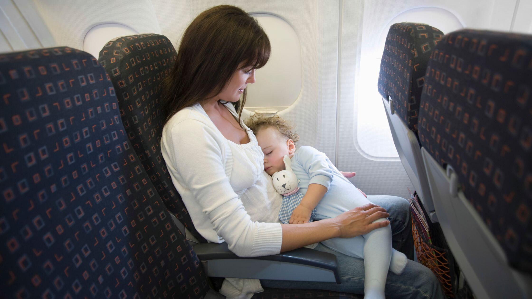 Help Baby Sleep During a Flight